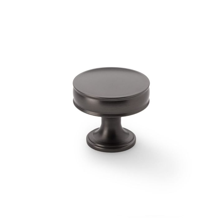 Load image into Gallery viewer, Alexander and Wilks Lynd Cupboard Knob
